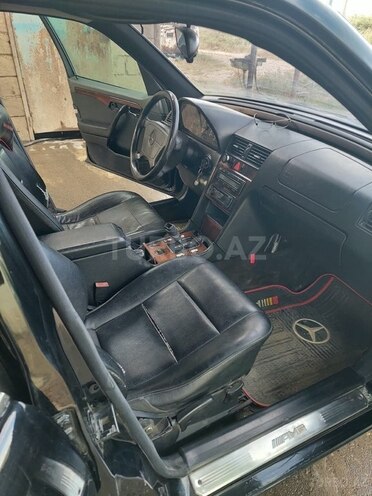 Mercedes C 220 1995, 291,000 km - 2.2 l - İmişli