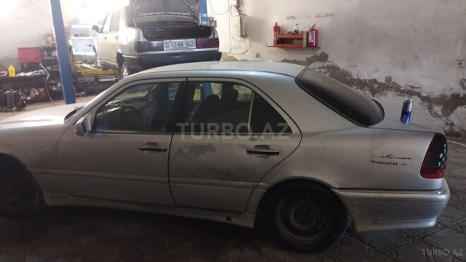 Mercedes C 220 1996, 250,000 km - 2.2 l - Bakı