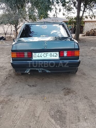 Mercedes 190 1990, 270,000 km - 2.0 л - Cəlilabad