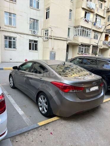 Hyundai Elantra 2013, 194,731 km - 1.8 л - Bakı