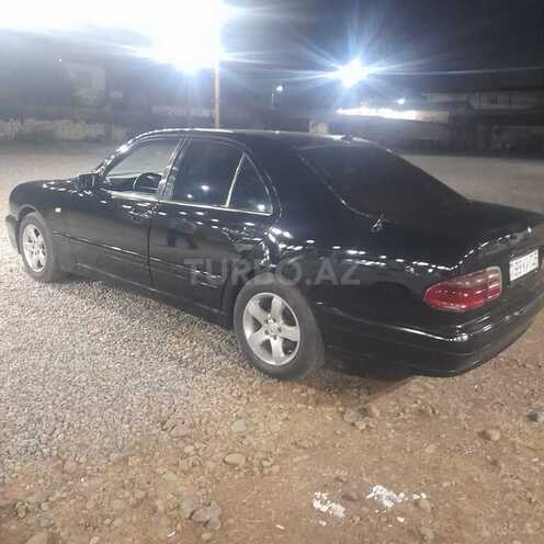 Mercedes E 220 1996, 450,000 km - 2.2 l - Masallı