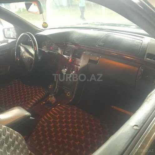 Mercedes E 220 1996, 450,000 km - 2.2 l - Masallı