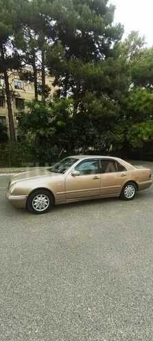Mercedes E 220 1999, 416,026 km - 2.2 l - Bakı