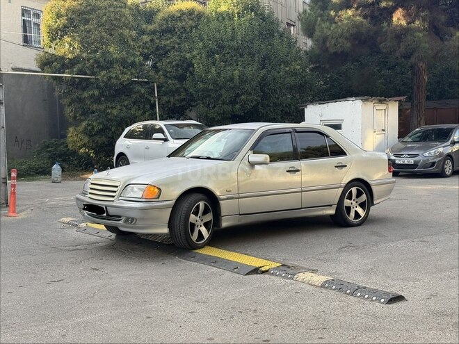 Mercedes C 240 1997, 245,440 km - 2.4 l - Bakı