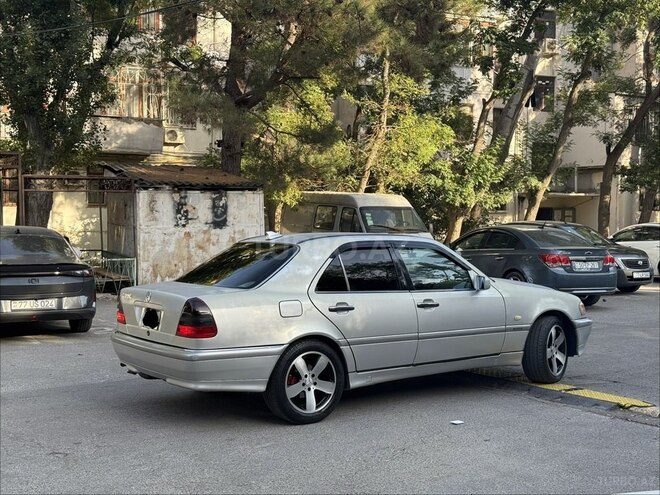 Mercedes C 240 1997, 245,440 km - 2.4 l - Bakı