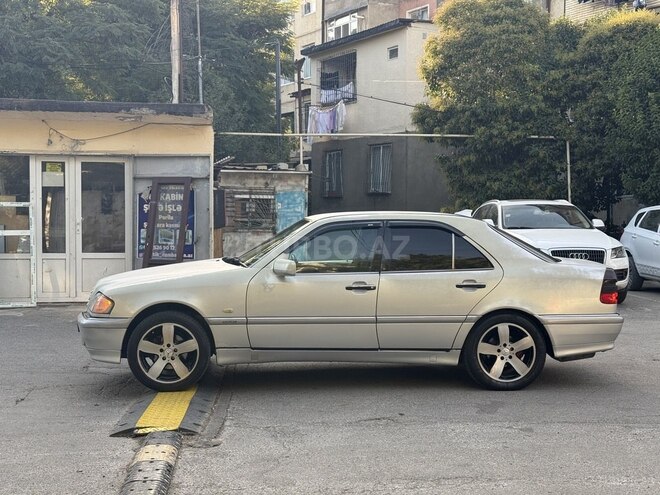 Mercedes C 240 1997, 245,440 km - 2.4 l - Bakı