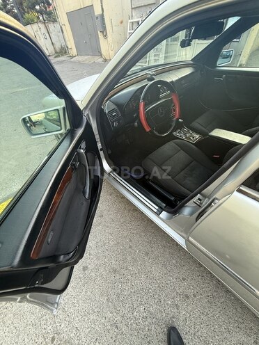 Mercedes C 240 1997, 245,440 km - 2.4 l - Bakı