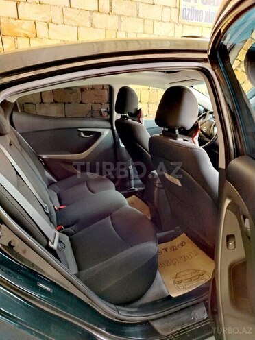 Hyundai Elantra 2015, 109,000 km - 1.8 l - Bakı