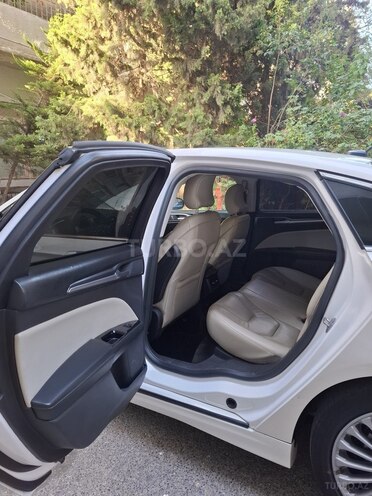 Ford Fusion (North America) 2015, 220,000 km - 2.0 л - Bakı