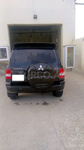 Mitsubishi Pajero io 2001, 250,000 km - 2.0 л - Bakı