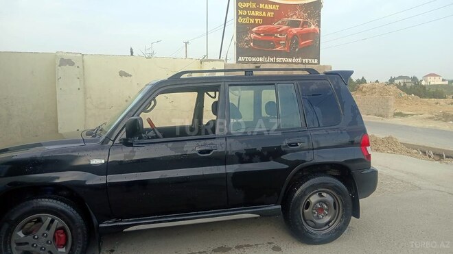 Mitsubishi Pajero io 2001, 250,000 km - 2.0 л - Bakı