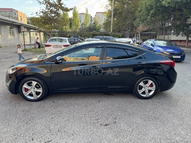 Hyundai Elantra 2015, 200,053 km - 1.8 л - Xırdalan