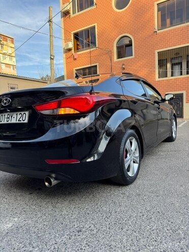 Hyundai Elantra 2015, 200,053 km - 1.8 л - Xırdalan