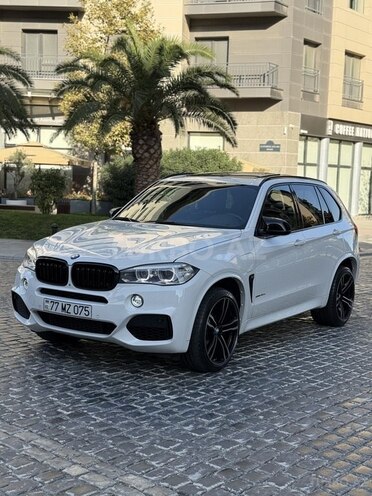 BMW X5 2017, 137,500 km - 2.0 л - Bakı