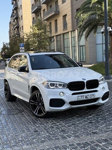 BMW X5 2017, 137,500 km - 2.0 л - Bakı