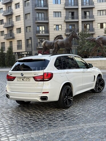 BMW X5 2017, 137,500 km - 2.0 л - Bakı