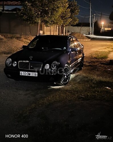 Mercedes E 240 1999, 500,000 km - 2.4 л - Bakı