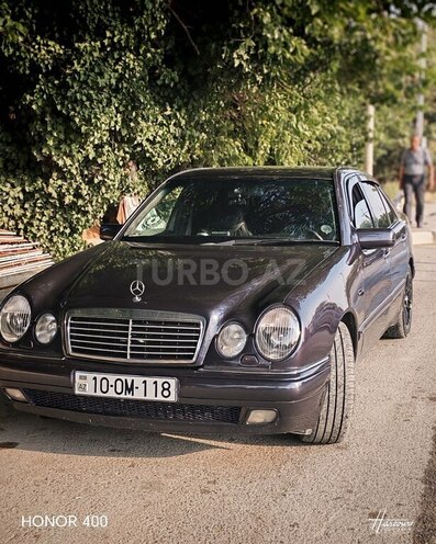 Mercedes E 240 1999, 500,000 km - 2.4 л - Bakı