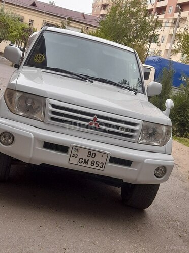 Mitsubishi Pajero io 1999, 280,324 km - 1.8 л - Sumqayıt