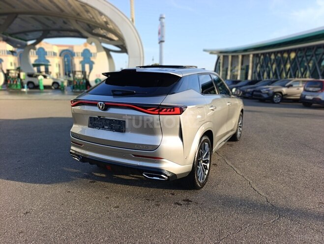 Changan  2024, 45,000 km - 1.5 l - Bakı