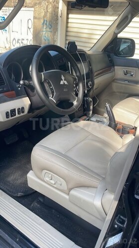 Mitsubishi Pajero 2007, 230,000 km - 3.0 l - Bakı