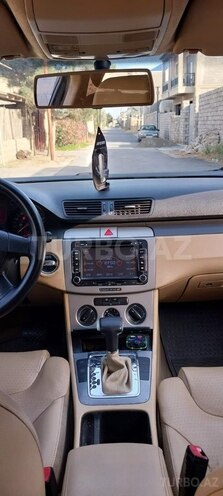 Volkswagen Passat 2006, 304,444 km - 2.0 л - Bakı