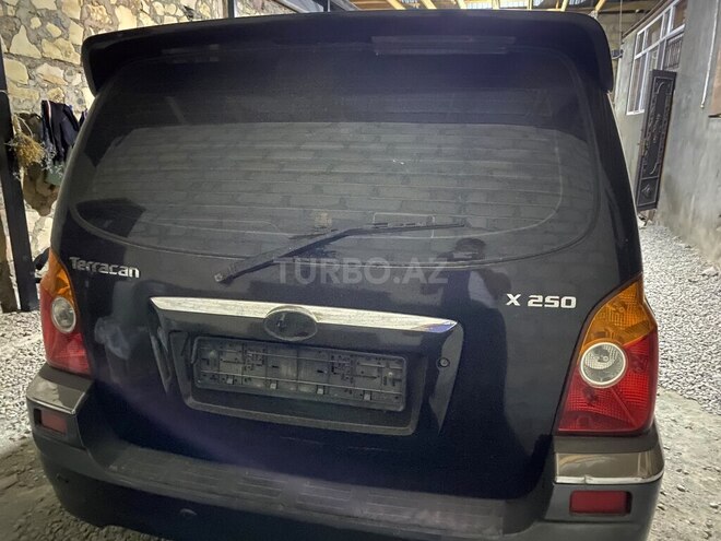 Hyundai Terracan 2002, 254,830 km - 2.5 l - Gəncə