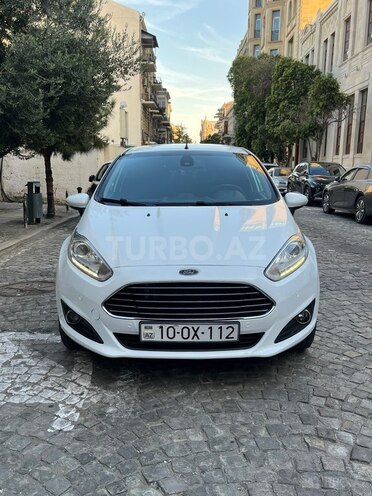 Ford Fiesta 2016, 147,000 km - 1.6 l - Bakı