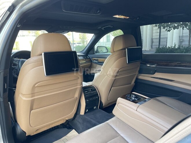 BMW 740 2014, 138,000 km - 3.0 l - Bakı