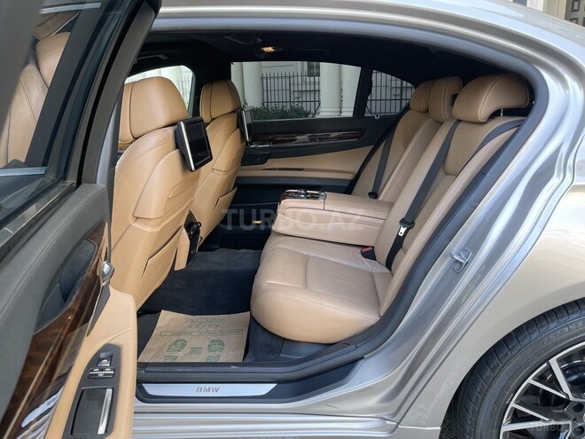 BMW 740 2014, 138,000 km - 3.0 l - Bakı