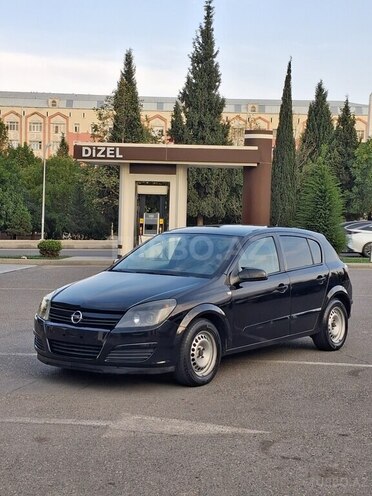 Opel Astra 2005, 239,458 km - 1.4 l - Gəncə