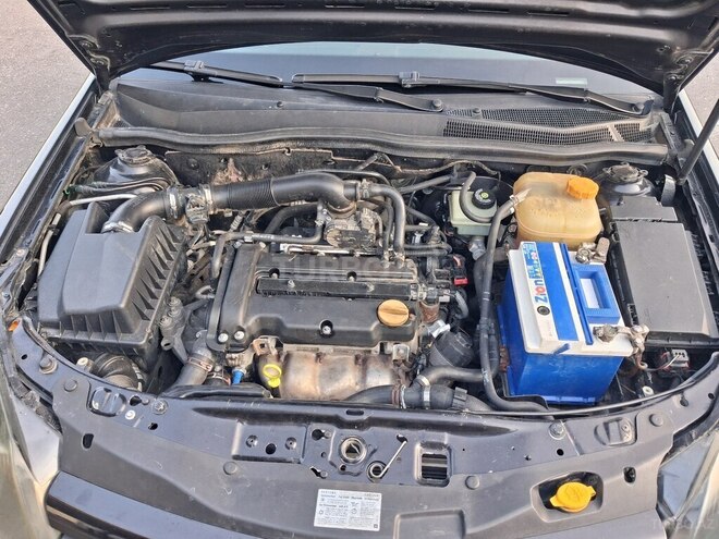 Opel Astra 2005, 239,458 km - 1.4 l - Gəncə