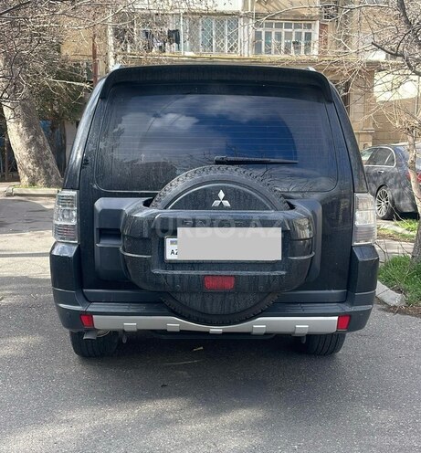 Mitsubishi Pajero 2007, 230,000 km - 3.0 l - Bakı