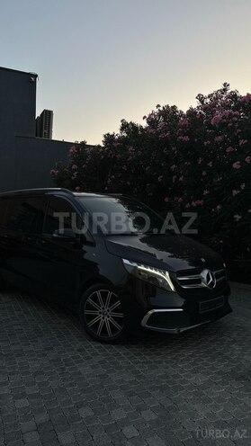 Mercedes V 250 2023, 36,000 km - 2.1 l - Bakı