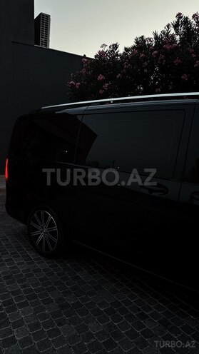 Mercedes V 250 2023, 36,000 km - 2.1 l - Bakı