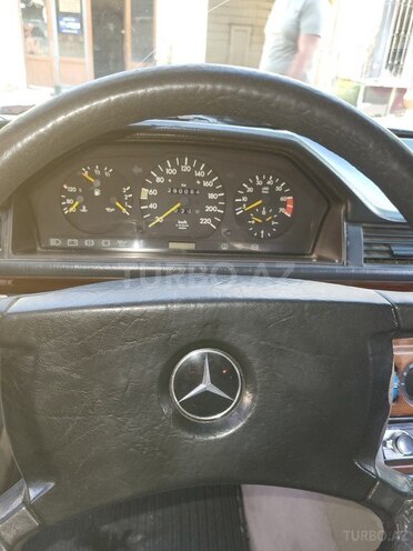 Mercedes 230 E 1990, 290,064 km - 2.3 l - Bakı