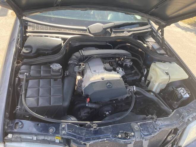 Mercedes C 180 1998, 470,000 km - 1.8 l - Göyçay