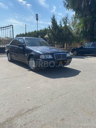 Mercedes C 180 1998, 470,000 km - 1.8 l - Göyçay
