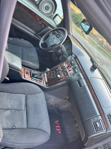 Mercedes E 200 1998, 550,000 km - 2.0 l - Şəki