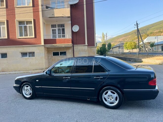 Mercedes E 200 1998, 550,000 km - 2.0 l - Şəki