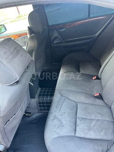 Mercedes E 200 1998, 550,000 km - 2.0 l - Şəki