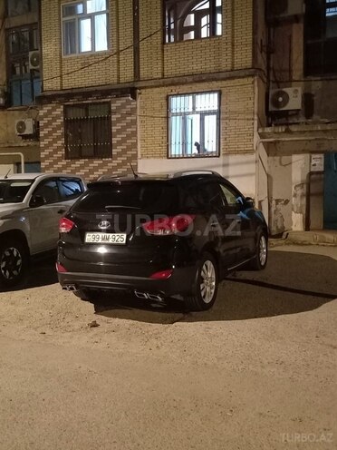 Hyundai ix35 2011, 146,653 km - 2.4 л - Şirvan