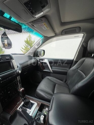 Toyota Land Cruiser Prado 2013, 257,000 km - 3.0 l - Gəncə