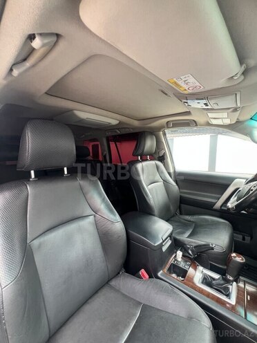 Toyota Land Cruiser Prado 2013, 257,000 km - 3.0 l - Gəncə