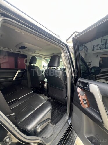 Toyota Land Cruiser Prado 2013, 257,000 km - 3.0 l - Gəncə