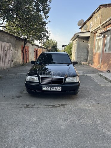 Mercedes C 200 1998, 350,000 km - 2.2 l - Zaqatala