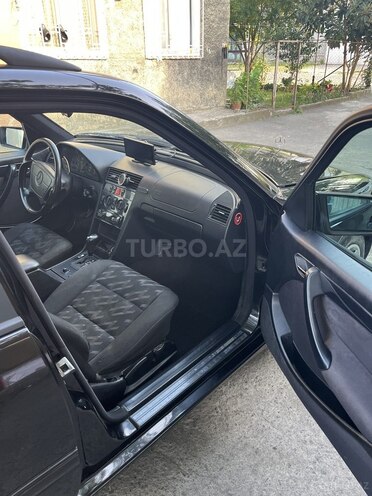Mercedes C 200 1998, 350,000 km - 2.2 l - Zaqatala