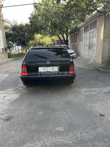 Mercedes C 200 1998, 350,000 km - 2.2 l - Zaqatala