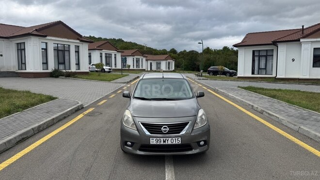Nissan Sunny 2012, 304,000 km - 1.5 l - Bakı