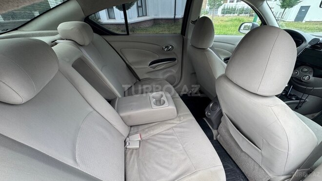 Nissan Sunny 2012, 304,000 km - 1.5 l - Bakı
